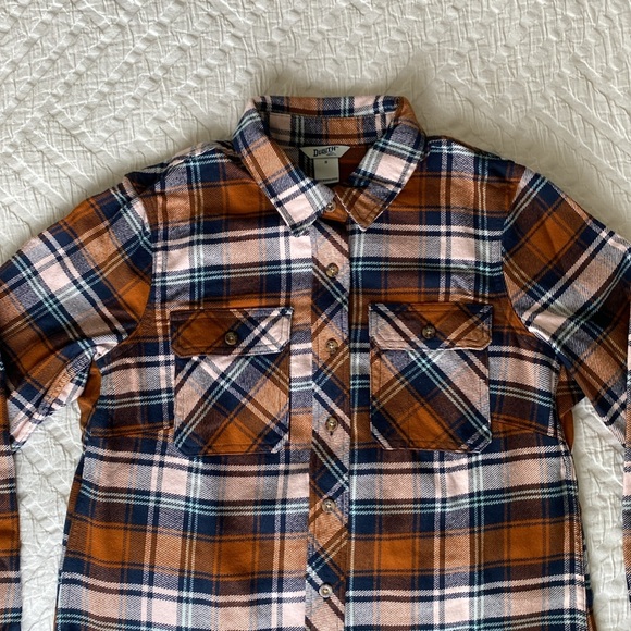 Duluth Trading Flannel, SM, NWT - Picture 2 of 7